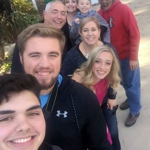 Meet your Posher, Logan